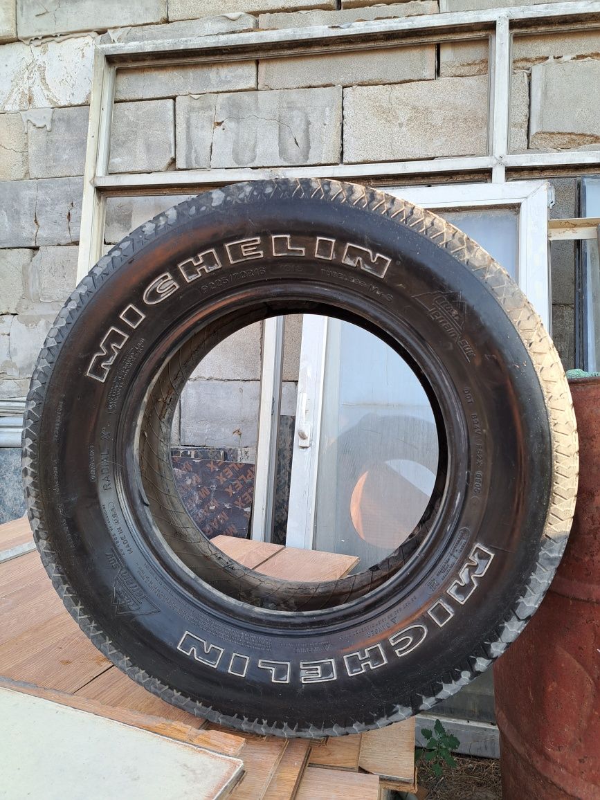 Авторезина 195/60R 16 C