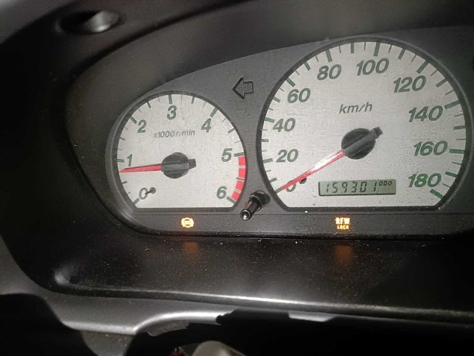 Vand mazda B 2500