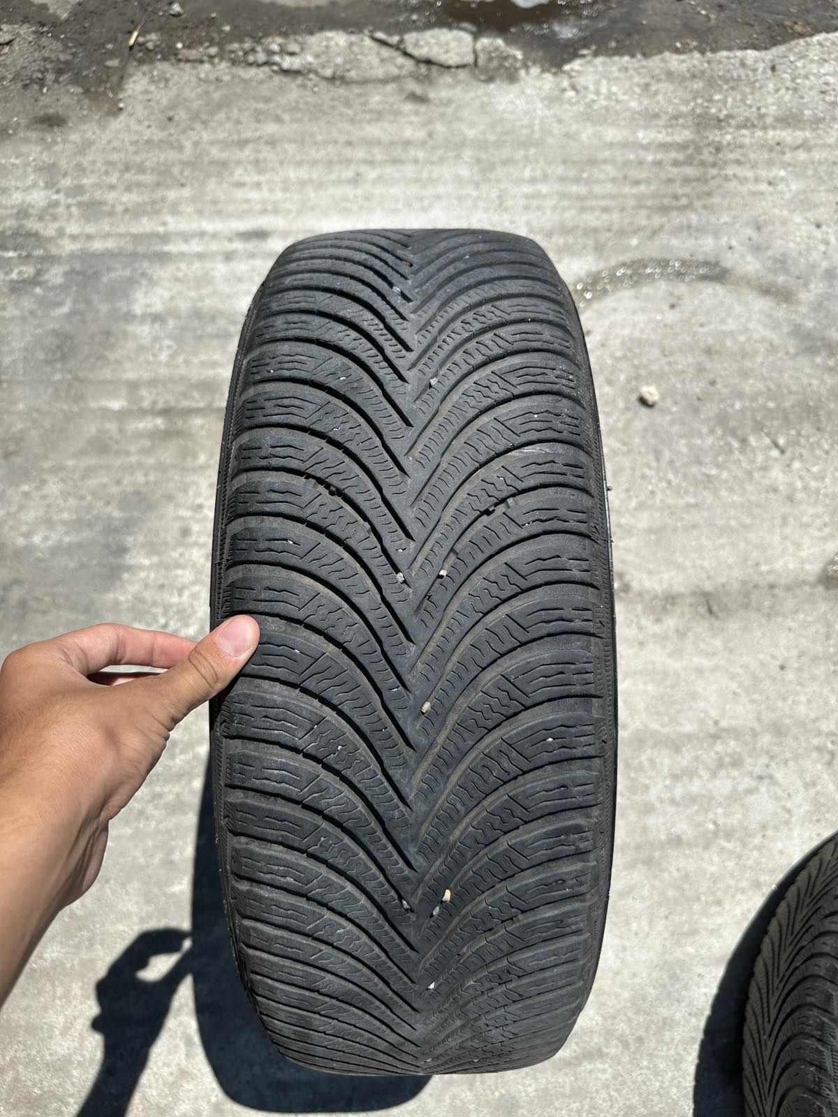 5x112/16.      4 броя железни джанти с гуми16'    5х112VW,AUDI,SEAT...