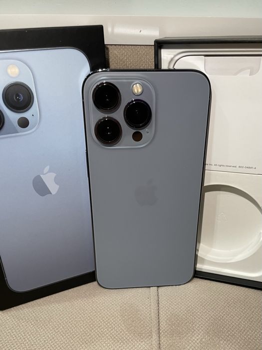 Продам IPhone 13 Pro