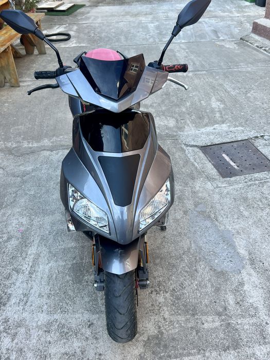 Scuter 49 Cc,2timpi