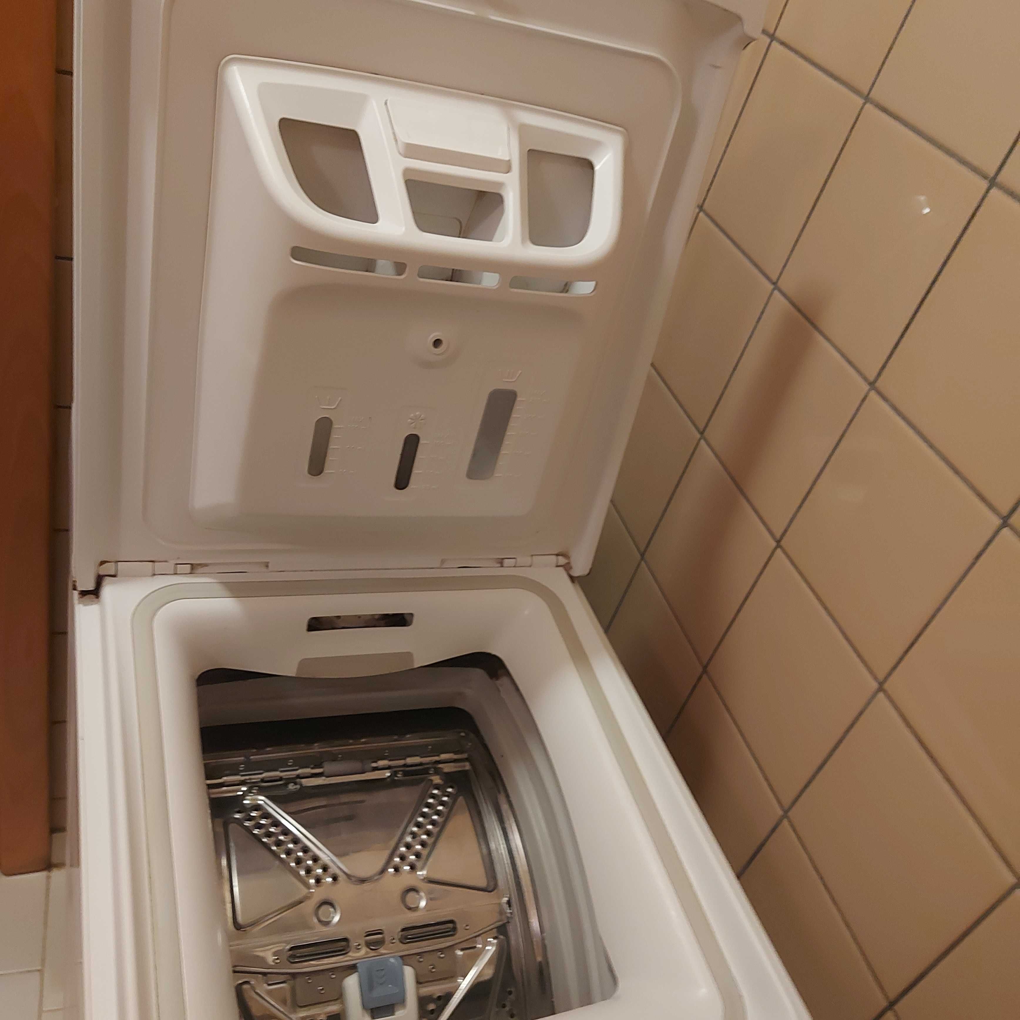 Пералня с горно зареждане Whirlpool 6 sense Inverter 7kg