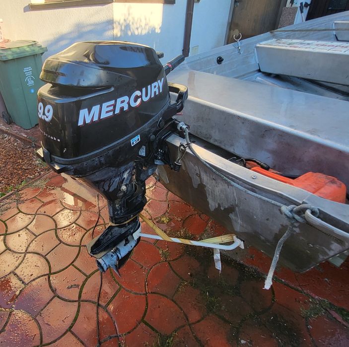 Barca aluminiu cu motor si peridoc