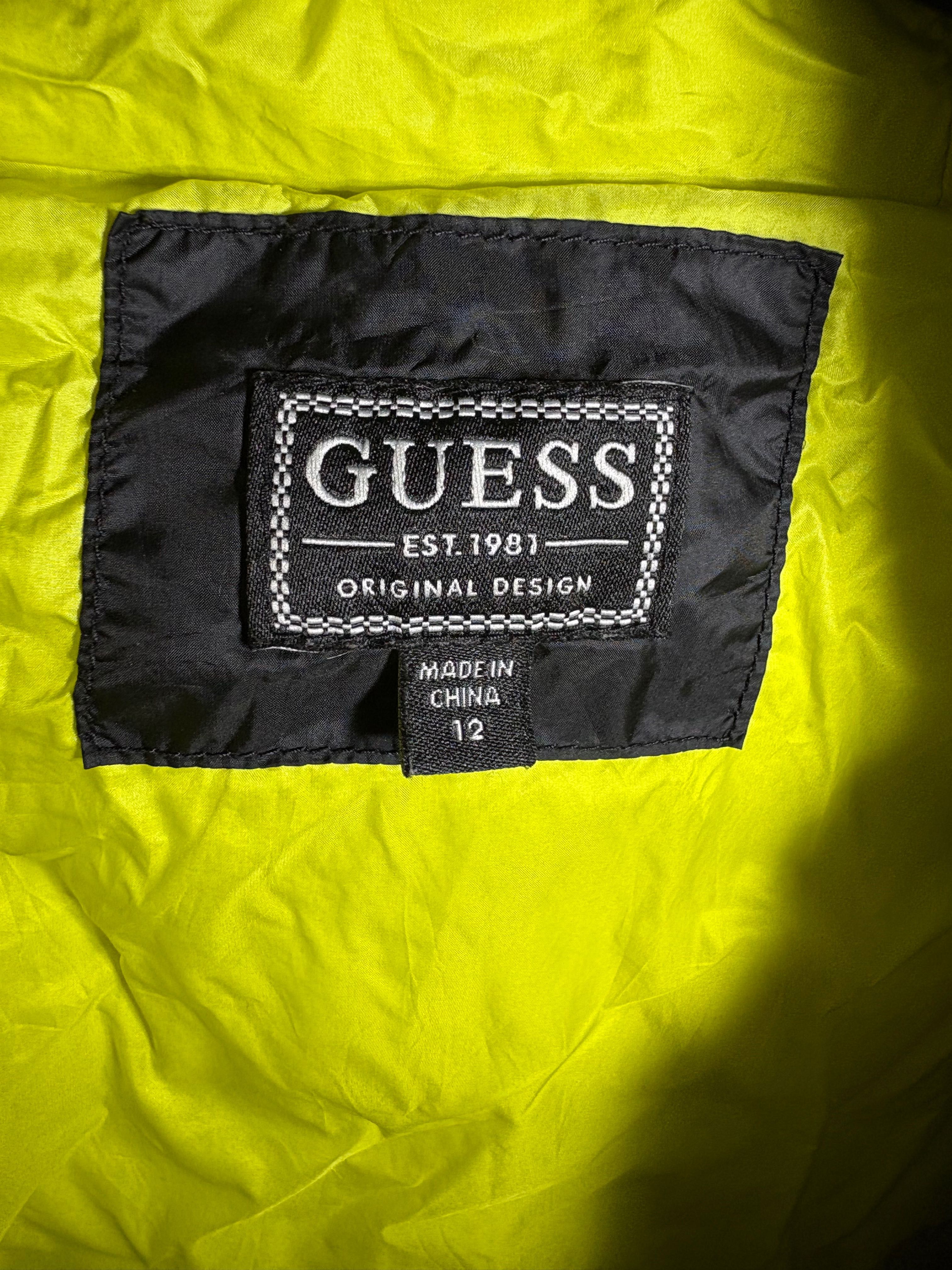 Детско яке Guess