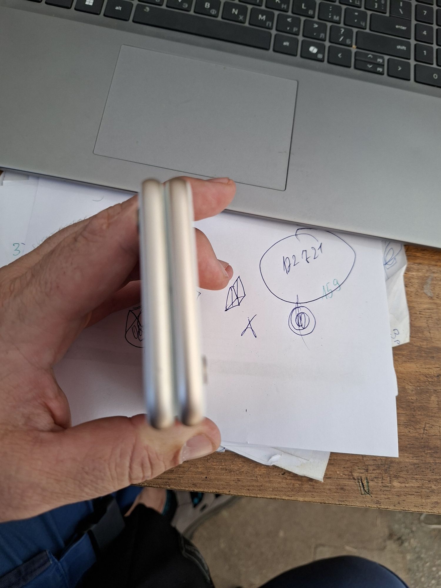 2 бр iphone 6 много запазени.