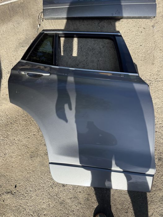 Врати bmw x3 f25 бмв х3 ф25 врата лява и дясна врата