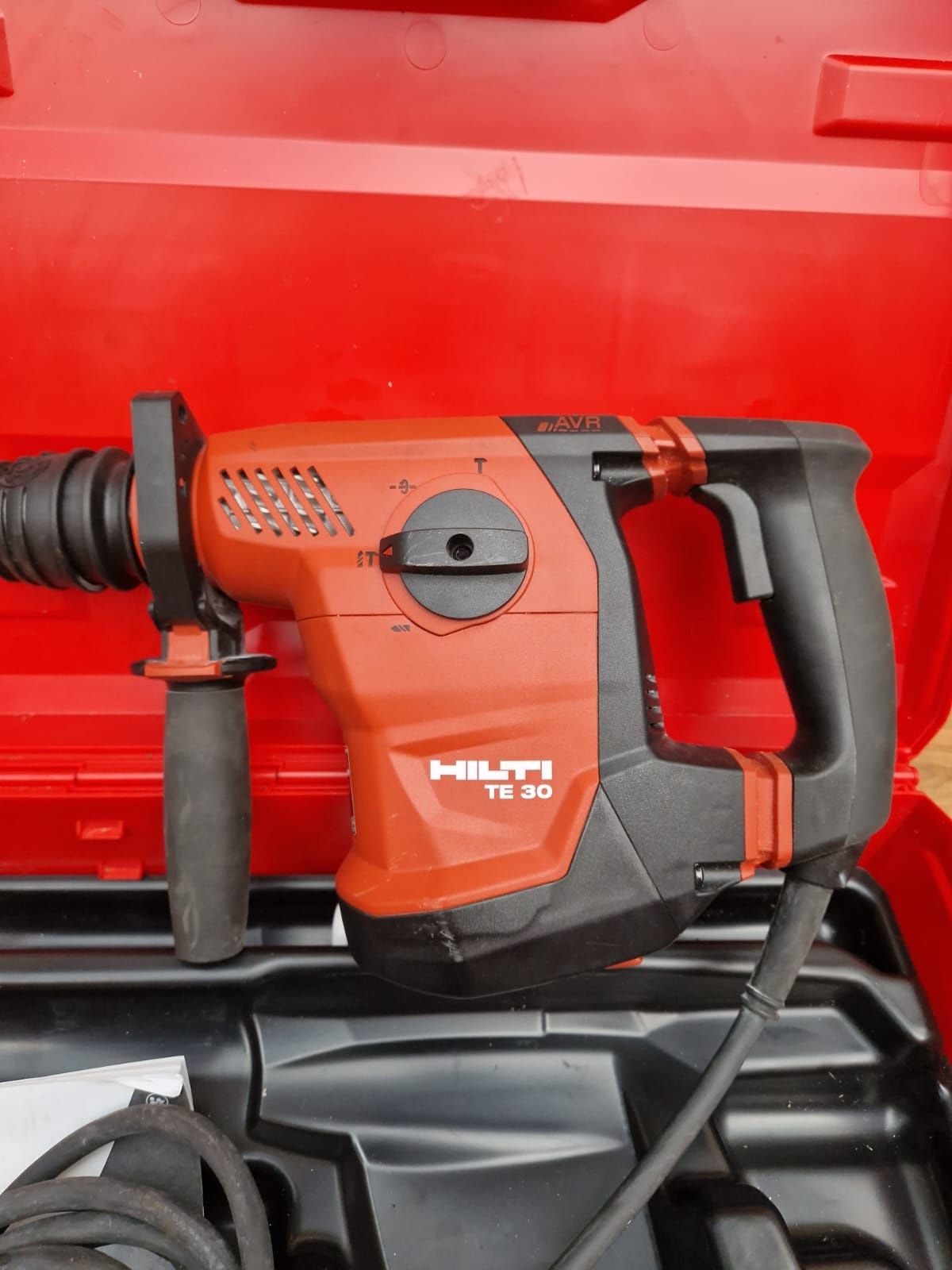 Ciocan rotopercutor Hilti TE  30 - AVR - 2025