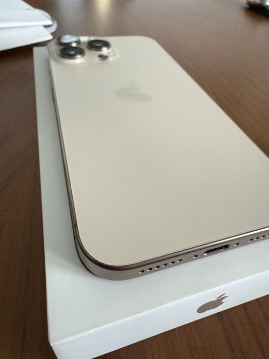 Iphone 16 Pro Max, Desert Titanium, 1 TB, stare impecabila