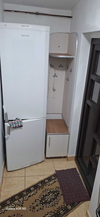 Inchiriez garsoniera Conf1 la Casa