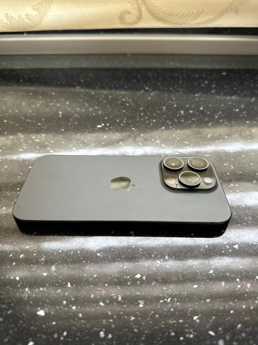 Iphone 15 pro 128GB