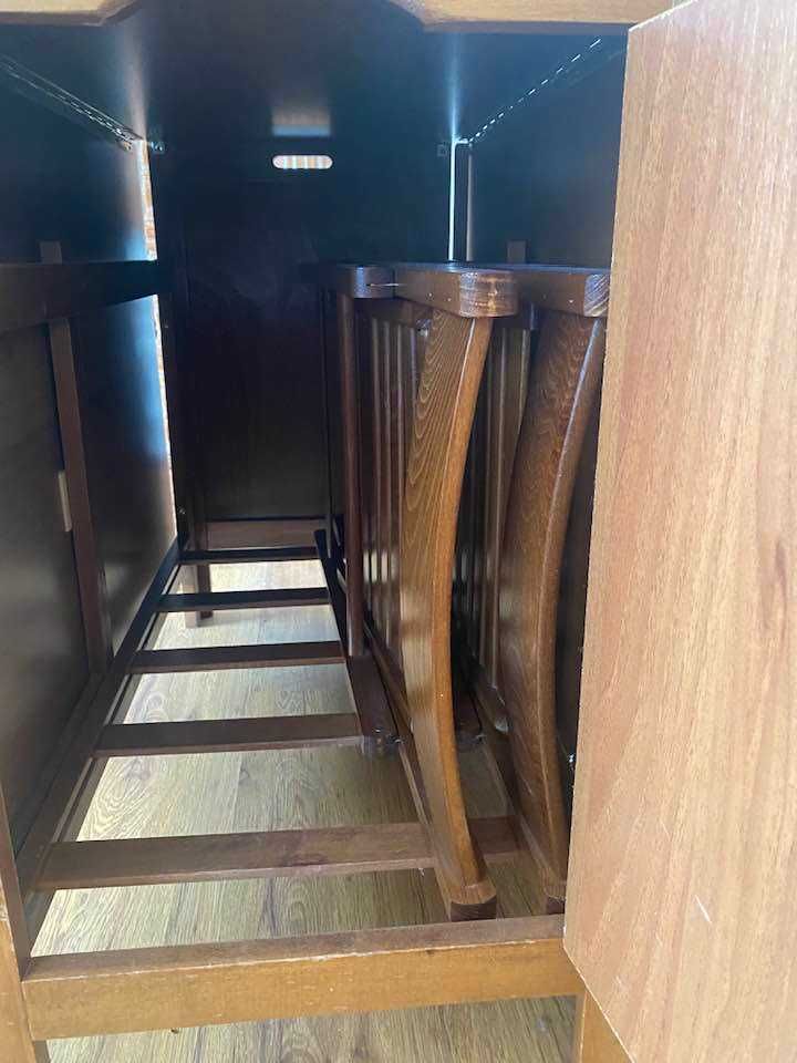 masa extensibila cu loc depozitare 6 scaune