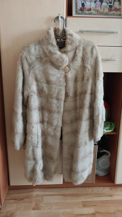 Продам норковую шубу