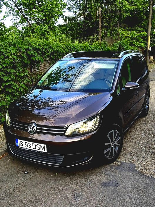 Volkswagen Touran 2011(webasto,incalzire scaune,xenon/led,panoramic)