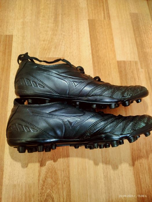 Бутонки mizuno Morelia neo черни