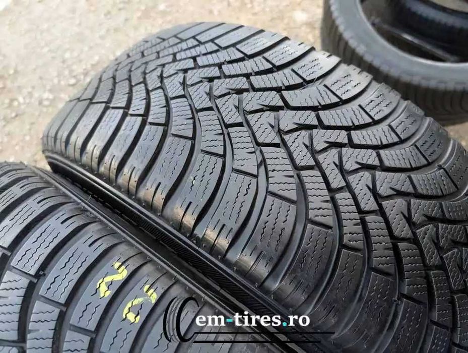SET 2 Anvelope Iarna 235/55 R18 FALKEN Eurowinter HS01 104V - suv
