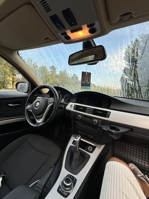 Vand e90 318i 2009