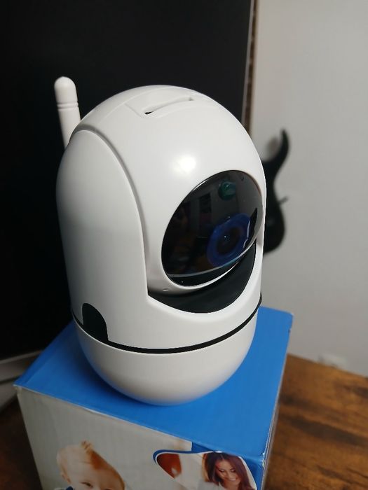 Camera supraveghere Wi-Fi