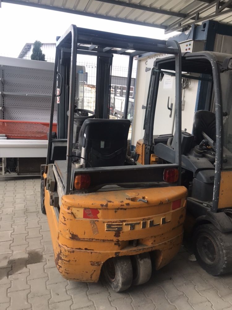 Dezmembrez stivuitor electric Still R20-16