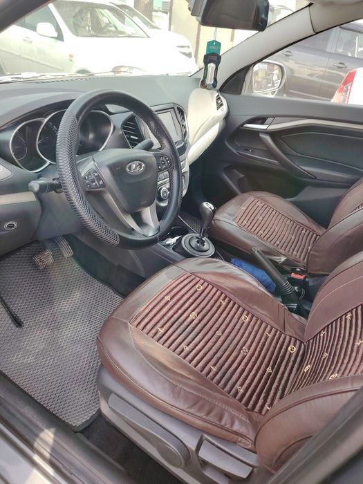 Продам Лада веста. 2016 года в.