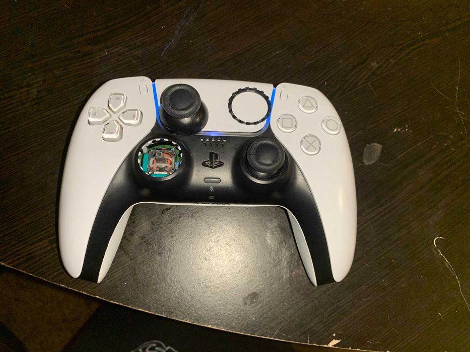 Reparații controller PS5,4 ,Xbox,Service reparații joystick Târgoviște