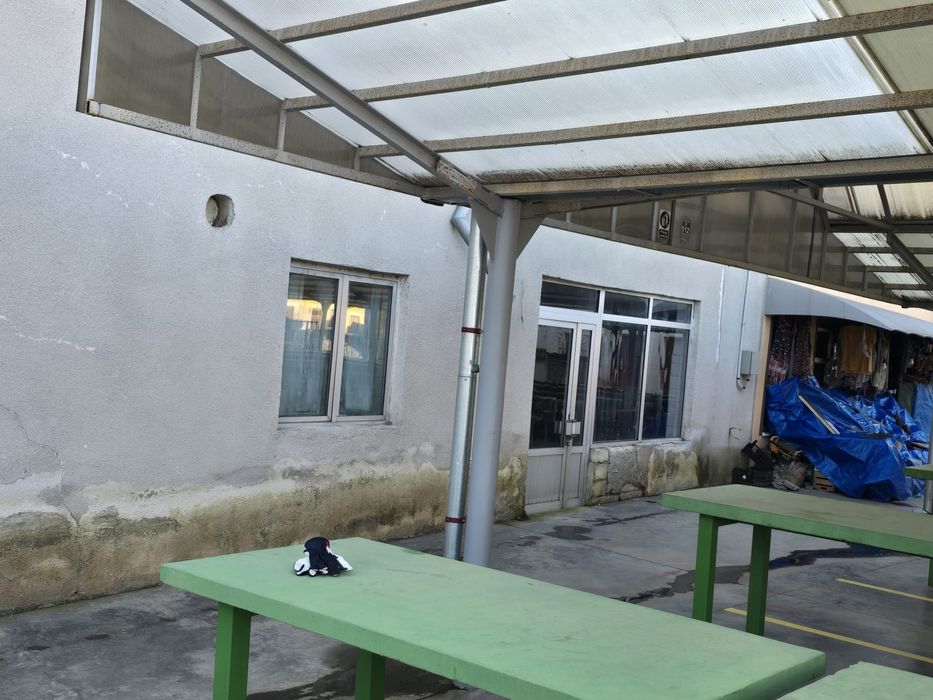 Spatiu comercial Bals