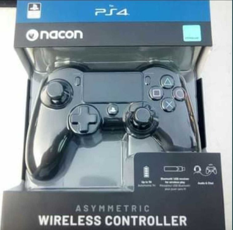Controller Nacon Asymmetric Wireless pentru PlayStation 4