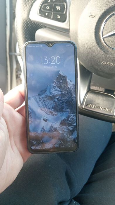 Redmi note 8 sotiladi 600.000 ga bervoraman