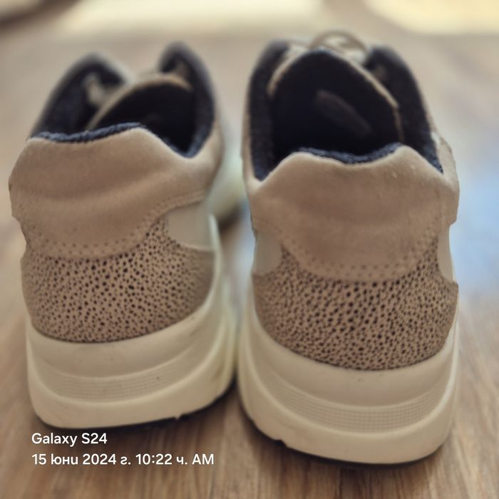 Кожени маратонки HUB