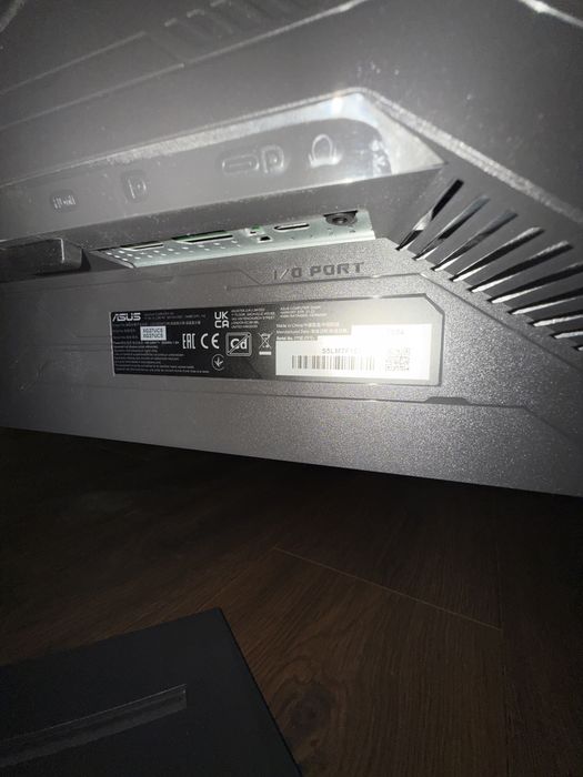 Монитор Asus ROG Strix / XG27UCS