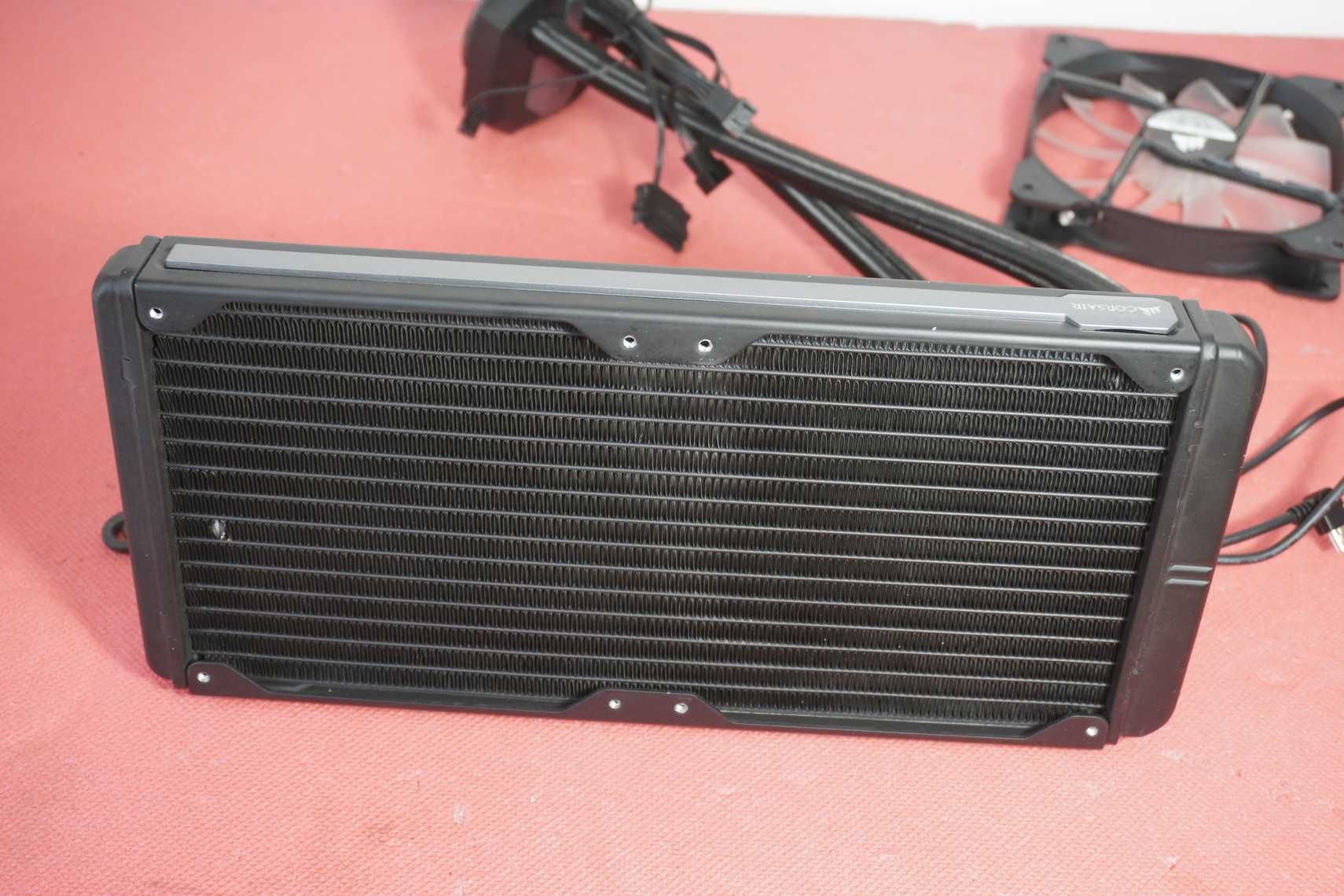 AIO Водно охлаждане Corsair 280mm !!Нуждае се от сервизиране!!/Вкл.ДДС
