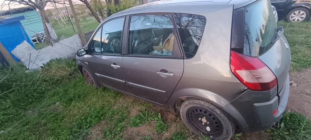 De vânzare renault scenic