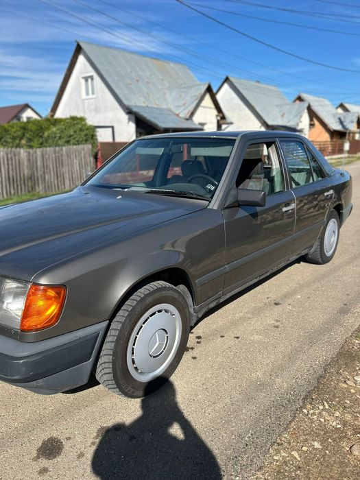 Mercedes Benz w124