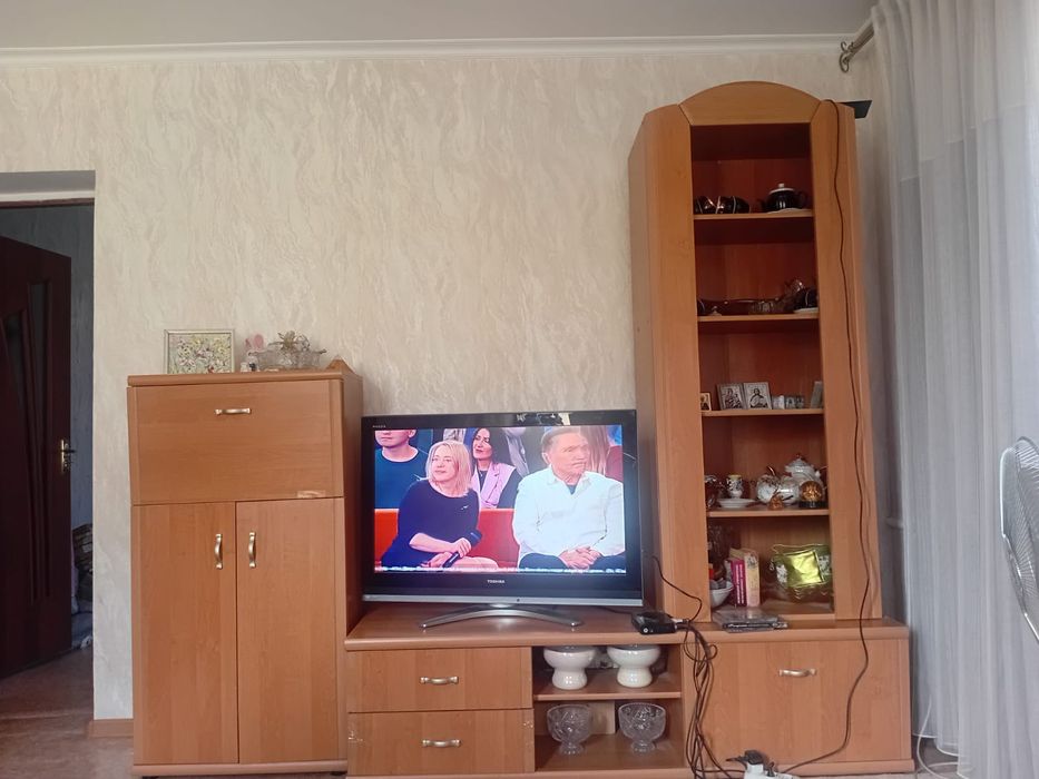 Мебель Стенка б.у продам