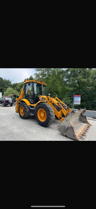 Buldoexcavator JCB 4CX