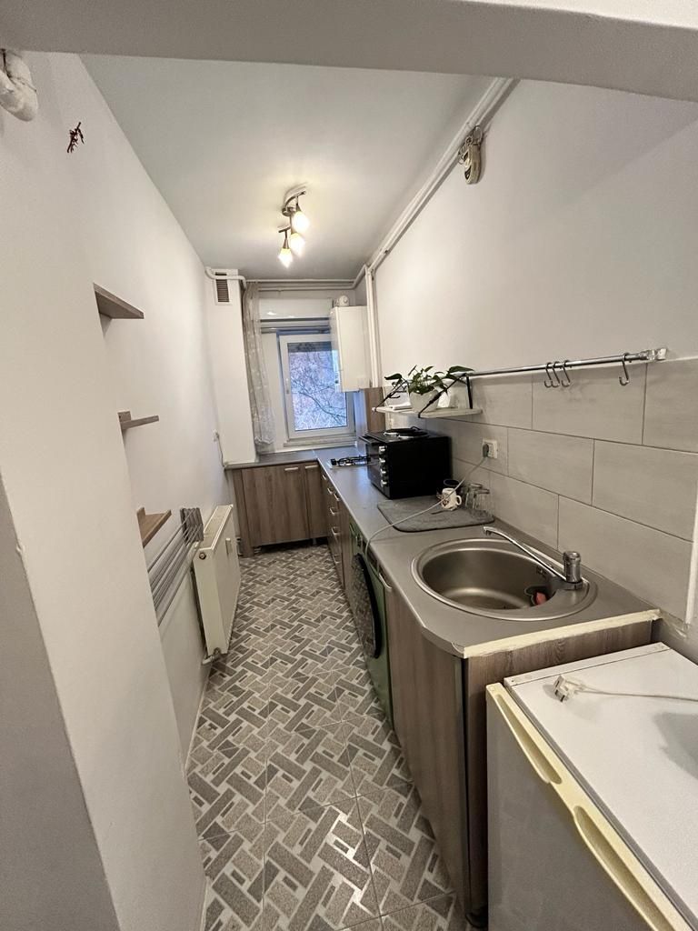 Vând apartament cu o cameră