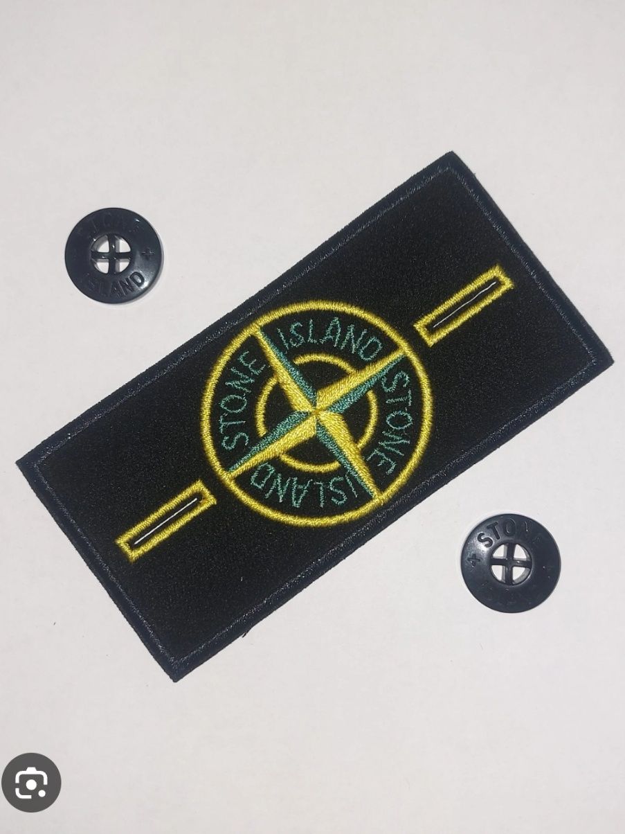 Патч "Stone Island"/+2 пуговицы