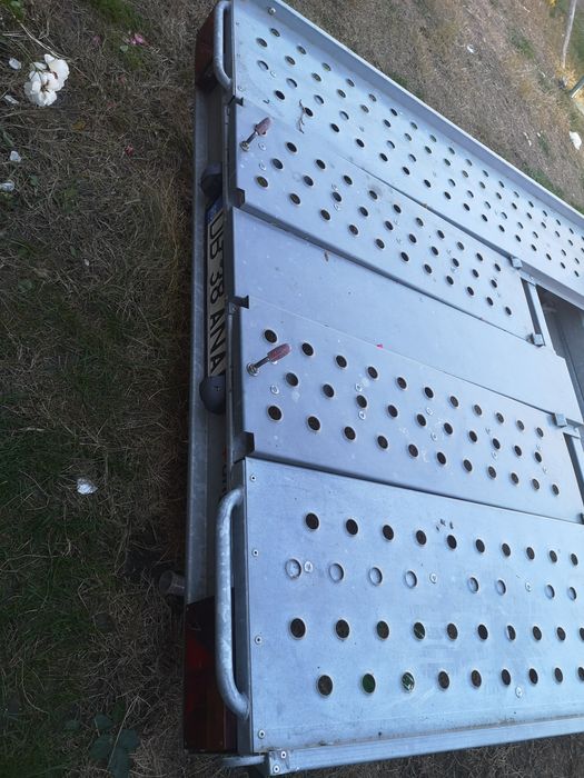 Vând platforma pongratz 2000kg, an 2017