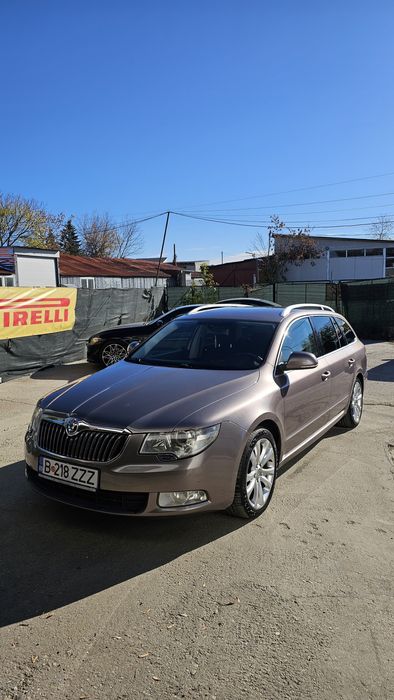 Skoda superb 2.0 TDI 140cp 2010
