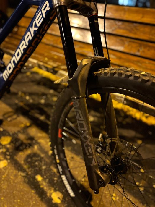 Bicicleta Mondraker Summum dh 2020 M