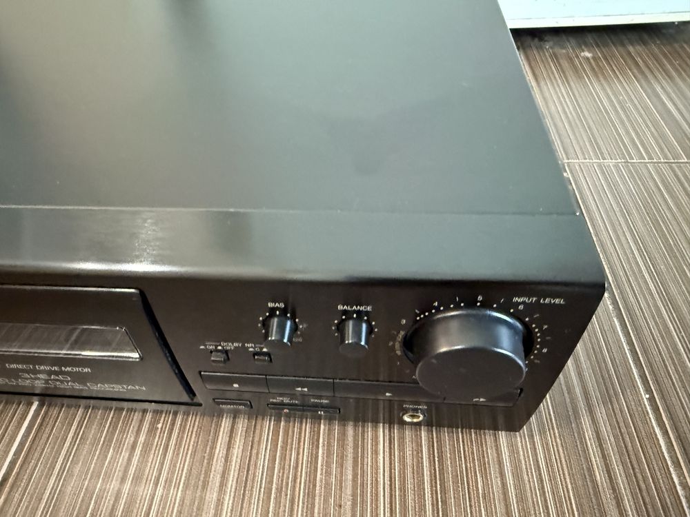 JVC TD-V562 3head Дек