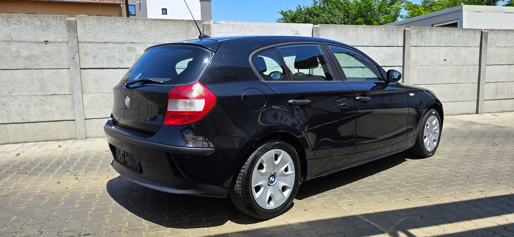 RATE CASH Bmw Seria 1 motor 1600 cm3 benzina aer conditionat Germania