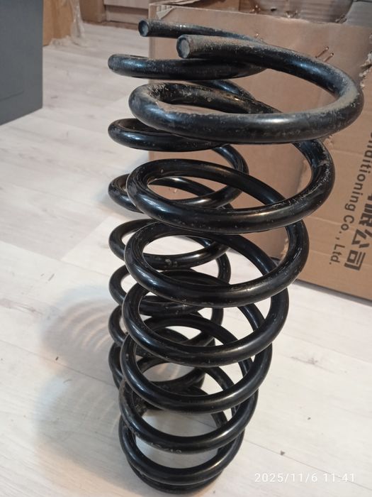 Пружины новые  .