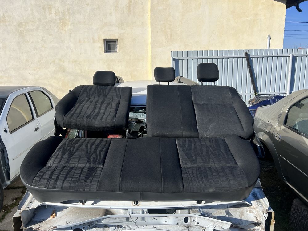 Vand scaune fata/spate Dacia Duster 2010-2015