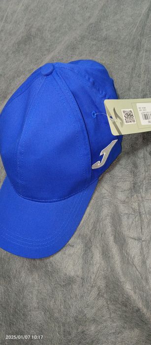 Продается спортивная форма . 3 xL. цена за штуку.костюм 350.000