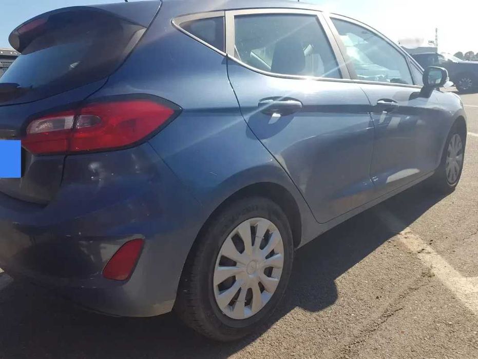 ford fiesta 2022 1.0benzina avariat sau rate prin tbi
