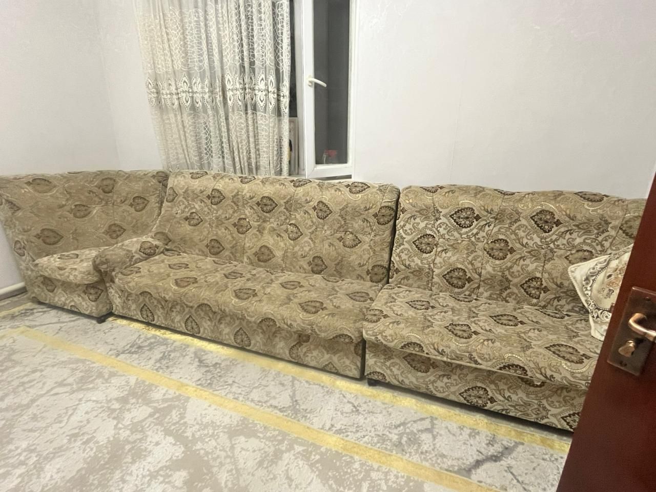 Продается диван б/у
