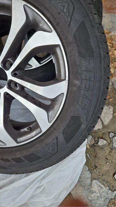 Jante 17 si cauciucuri 235/65/R17 de iarna mercedes glc