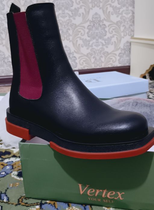 Продается сапожка новая 40 размер