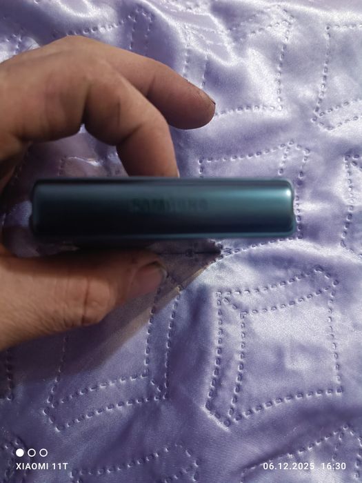 Samsung Z flip 3 256/8