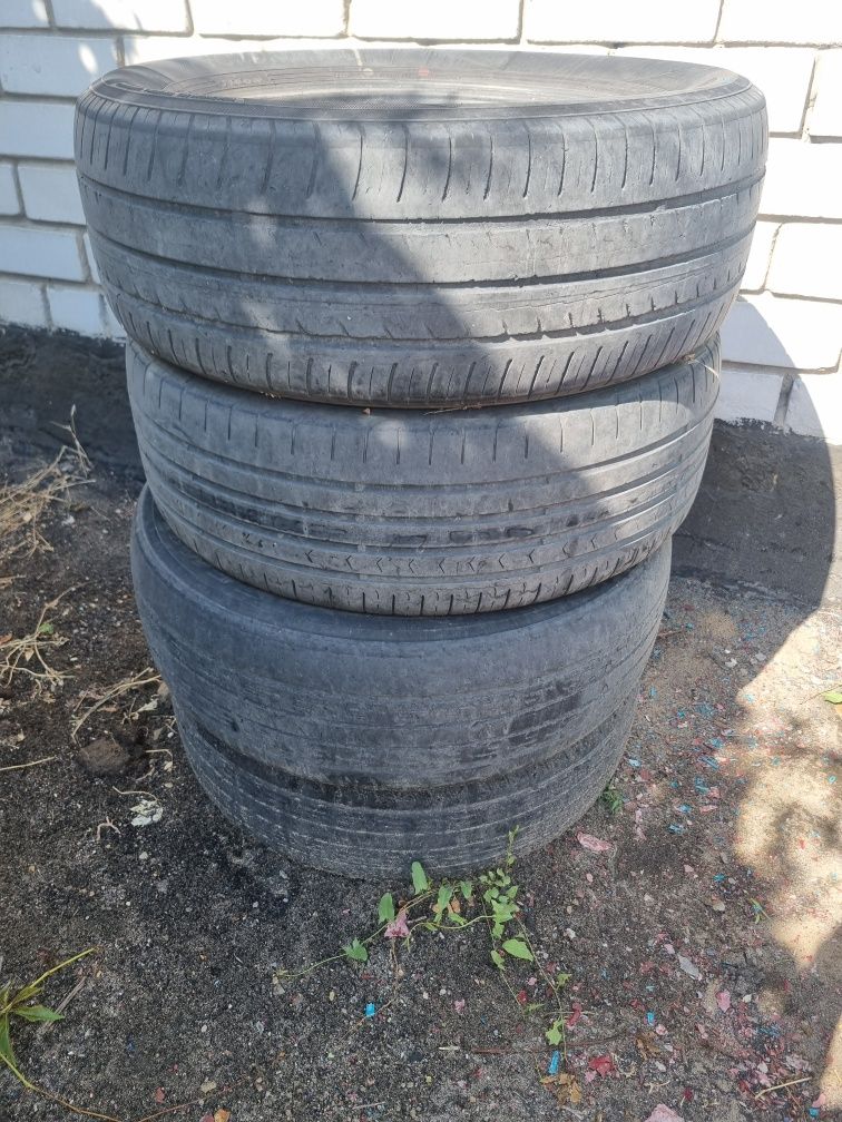 Продам шины r 16